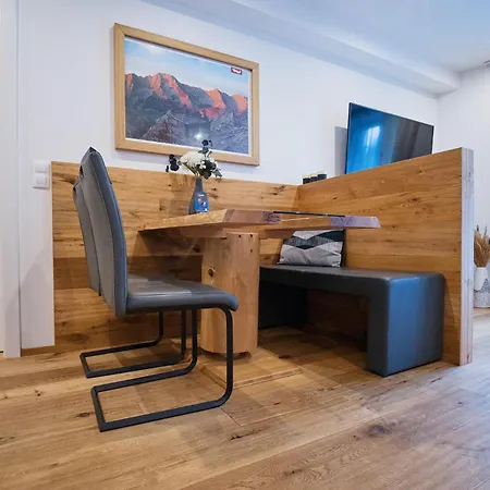 Design - Alpenluxus Collection