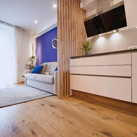 Design - Alpenluxus Collection كرامساش