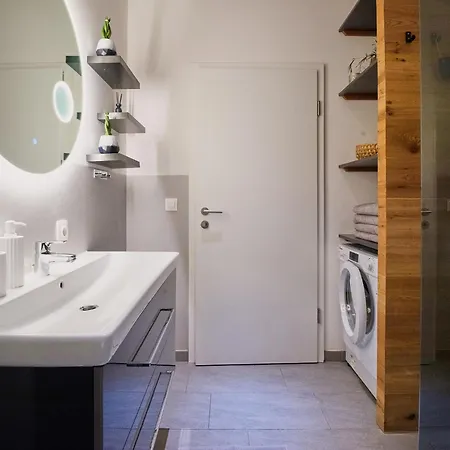 Apartman Alpenluxus Presents Design - Terrace & Car Park